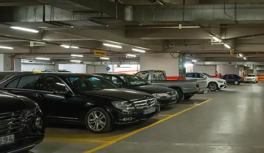 Α' Δημοτικός Υπόγειος Χώρος Στάθμευσης