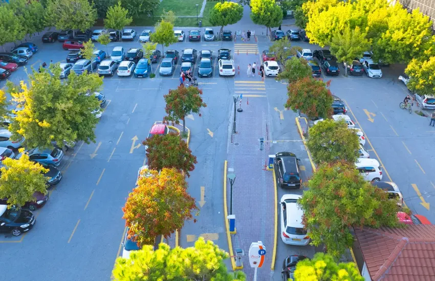 παρκιν Ευκαρπίδη p3